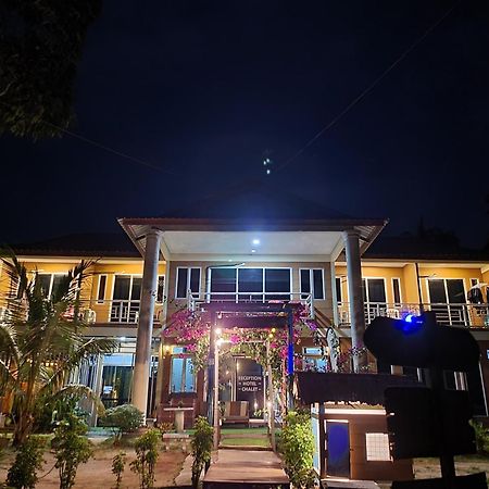 Tamara Resort Motel Kampong Juara Bagian luar foto